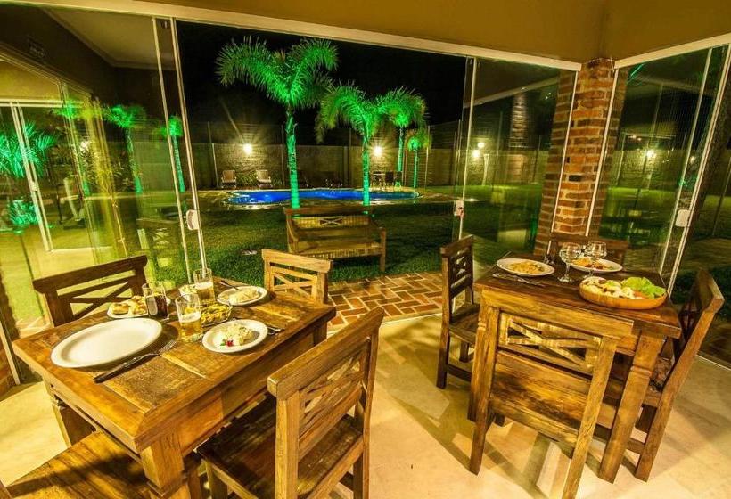 Отель Viageiro Casa