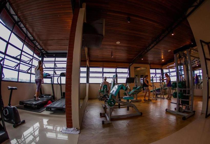 בית מלון כפרי Santa Catarina Plaza