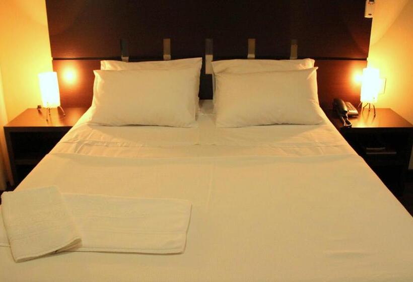 فندق Santa Catarina Plaza