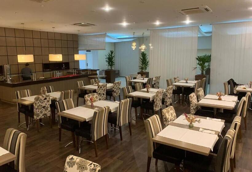 فندق Santa Catarina Plaza