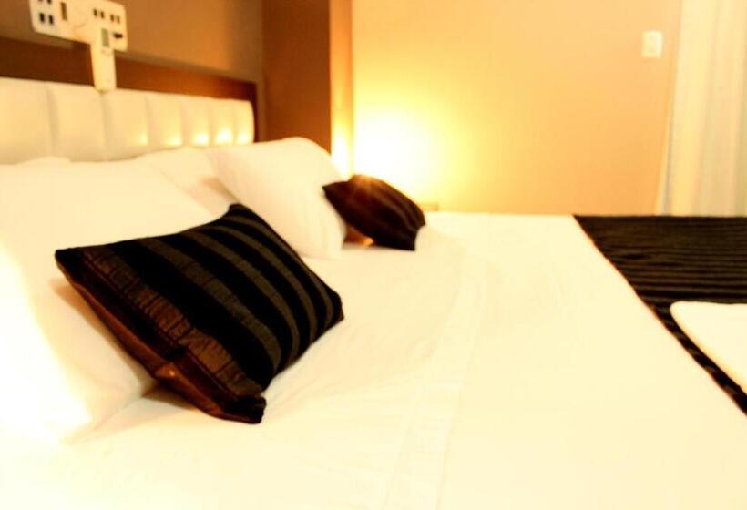 فندق Santa Catarina Plaza