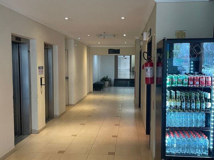 בית מלון כפרי Santa Catarina Plaza