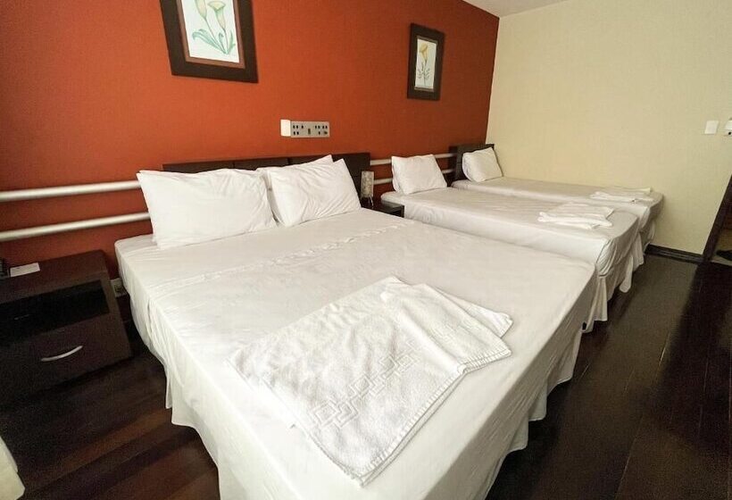 فندق Santa Catarina Plaza