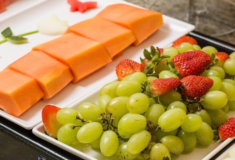 Ville Hotel Gramadão