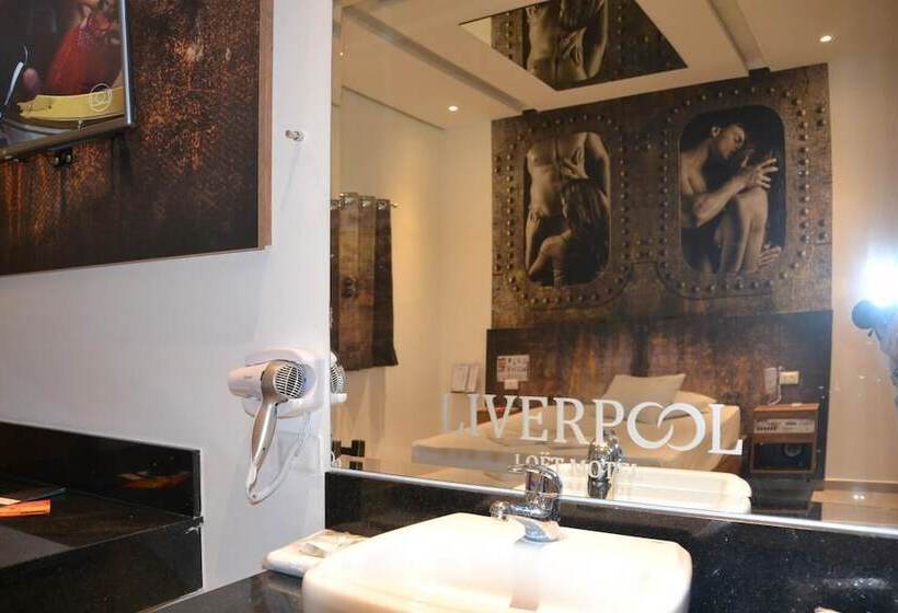 Liverpool Hotel & Motel