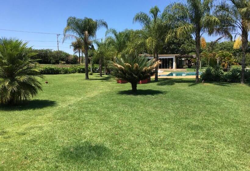 Parque Hotel Holambra