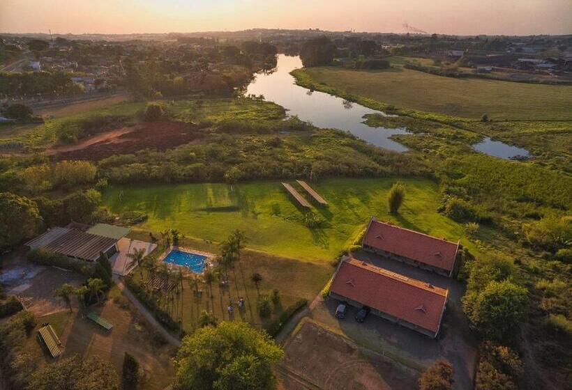 Parque Hotel Holambra