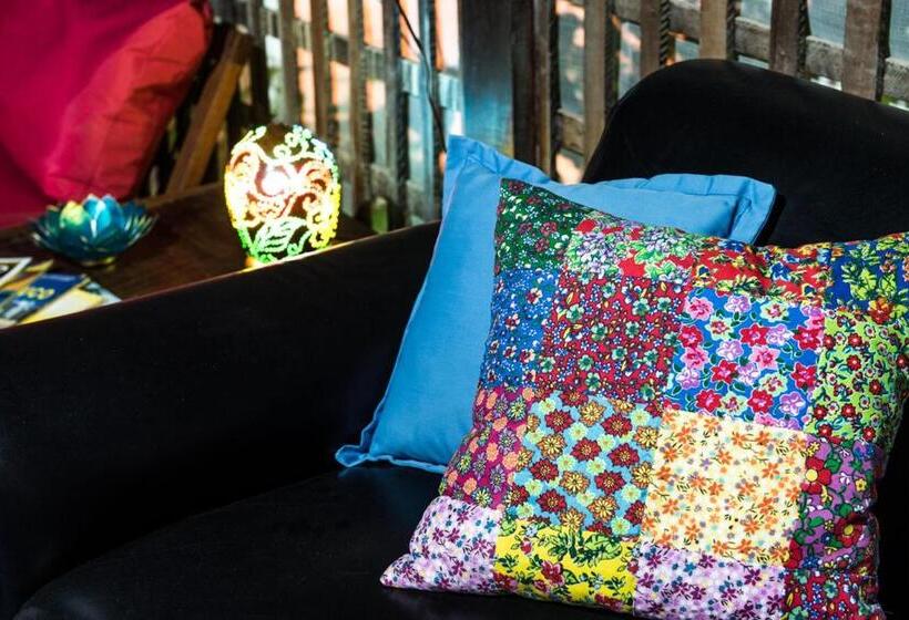 הוסטל Pousada Liras Da Poesia