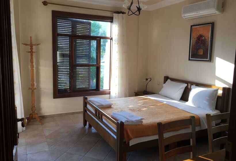 Asur Hotel & Aparts & Villas