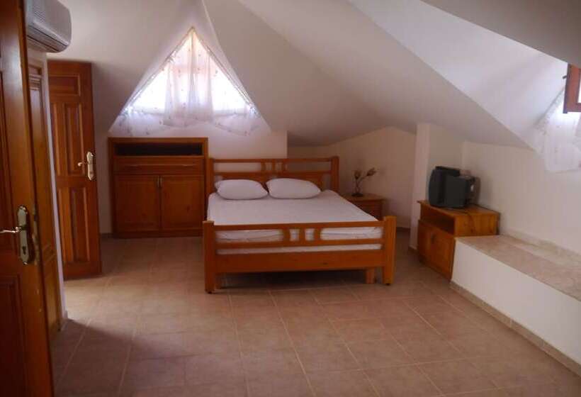 Asur Hotel & Aparts & Villas