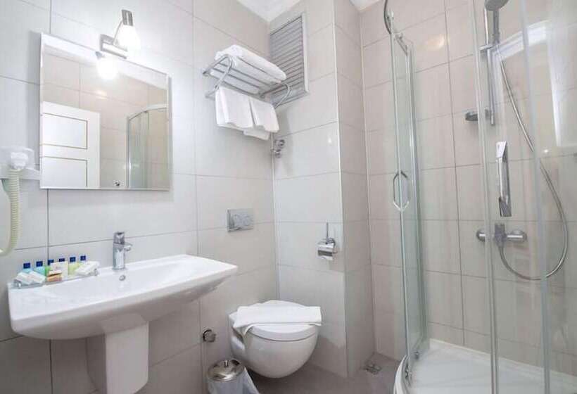 مبيت وإفطار Datca Beyaz Ev