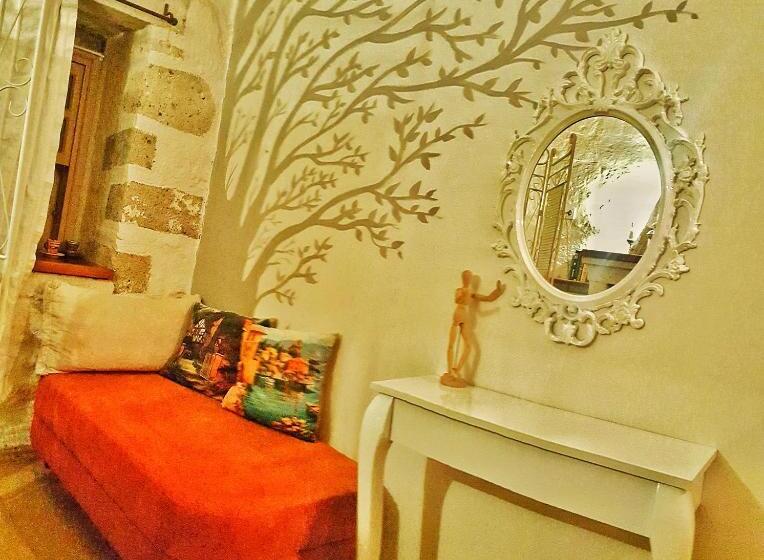 住宿加早餐 Lilyum Alaçatı Taş Ev