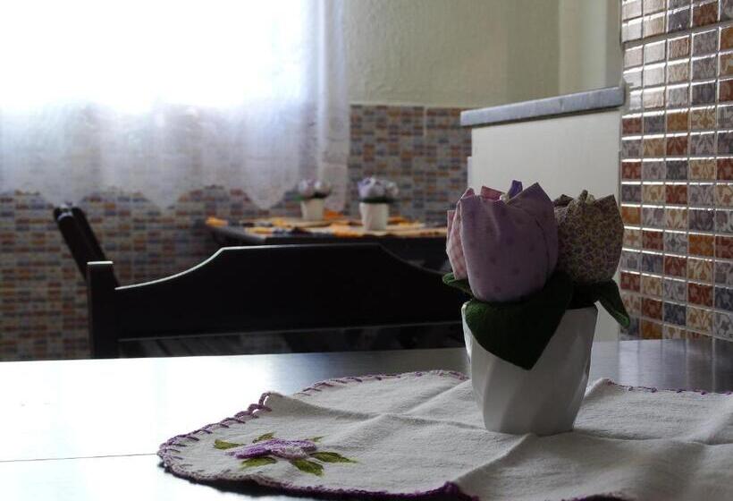 Bed and Breakfast Mariba S Pousada