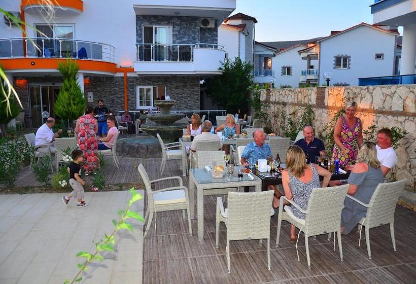 مبيت وإفطار Rose Garden Boutique