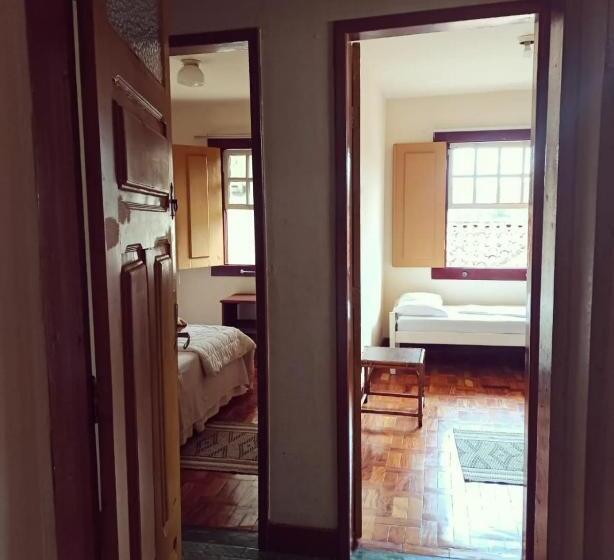 Brumas Ouro Preto Hostel E Pousada