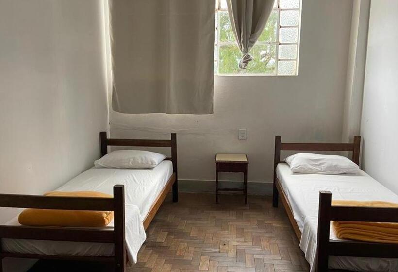 Brumas Ouro Preto Hostel E Pousada