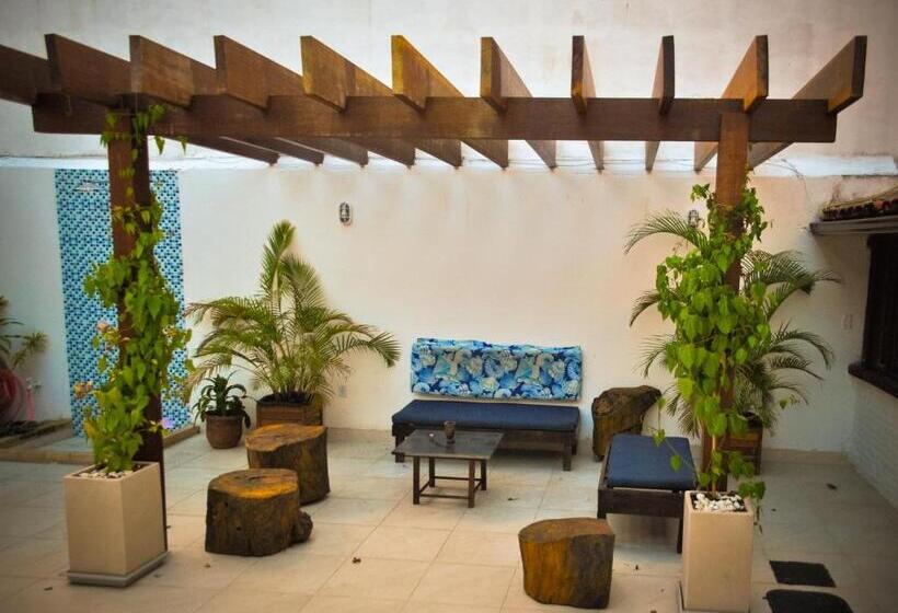 Cabo Frio Fun Hostel