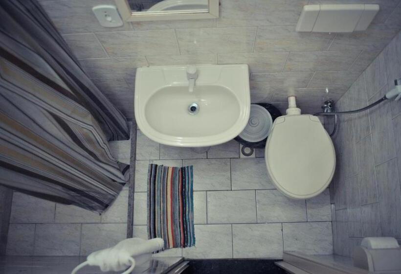 Cabo Frio Fun Hostel