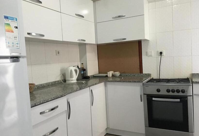 El Camino Hostel & Pub