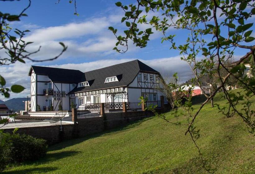 فندق Baviera Park