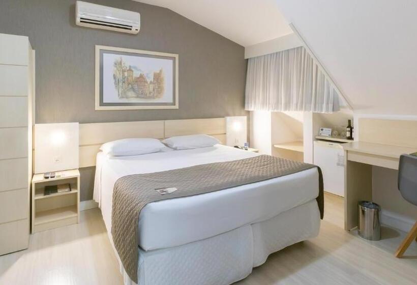 فندق Baviera Park