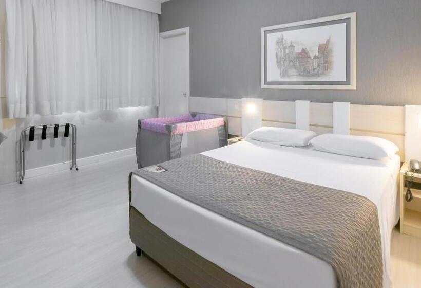 فندق Baviera Park