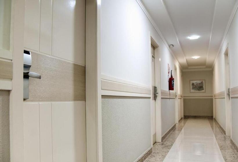 فندق Baviera Park