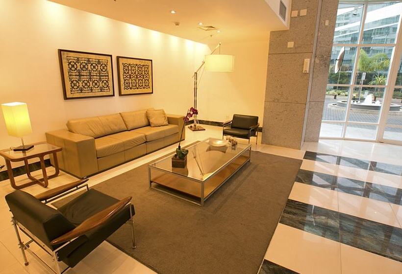 ホテル Biarritz Hplus Long Stay