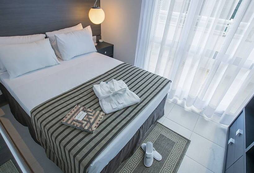 ホテル Biarritz Hplus Long Stay