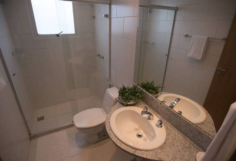 ホテル Biarritz Hplus Long Stay