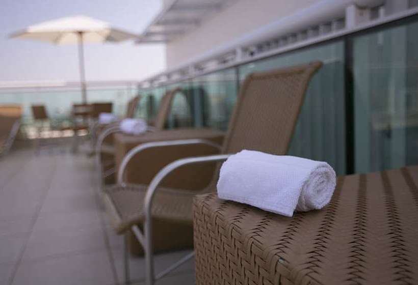 ホテル Biarritz Hplus Long Stay