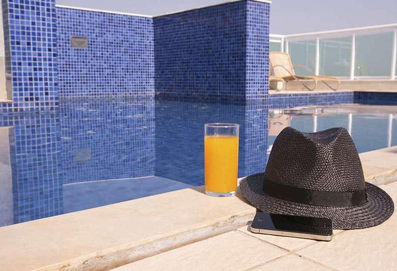 ホテル Biarritz Hplus Long Stay