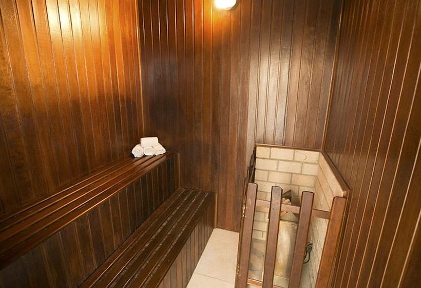 ホテル Biarritz Hplus Long Stay