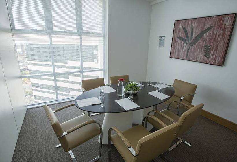 ホテル Biarritz Hplus Long Stay