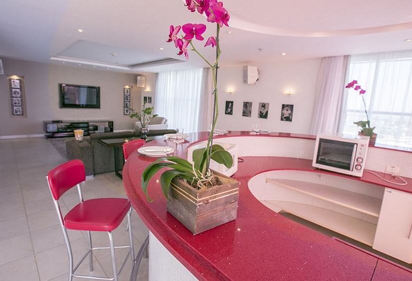 ホテル Biarritz Hplus Long Stay