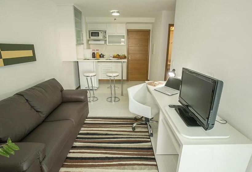 ホテル Biarritz Hplus Long Stay