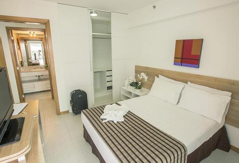 ホテル Biarritz Hplus Long Stay