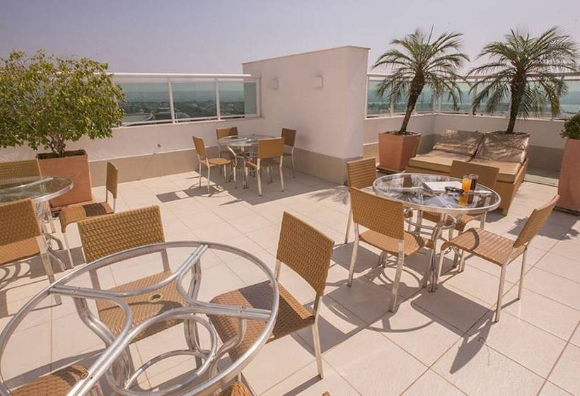 ホテル Biarritz Hplus Long Stay