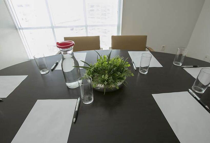 ホテル Biarritz Hplus Long Stay