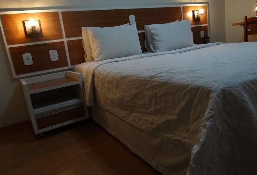 Bravo City Hotel Dourados