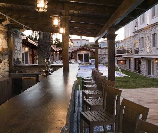 Отель Casa Sevilla Alacati