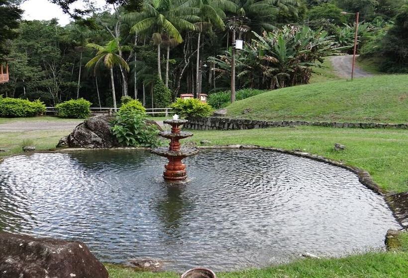 هتل Chalés Terra Nova