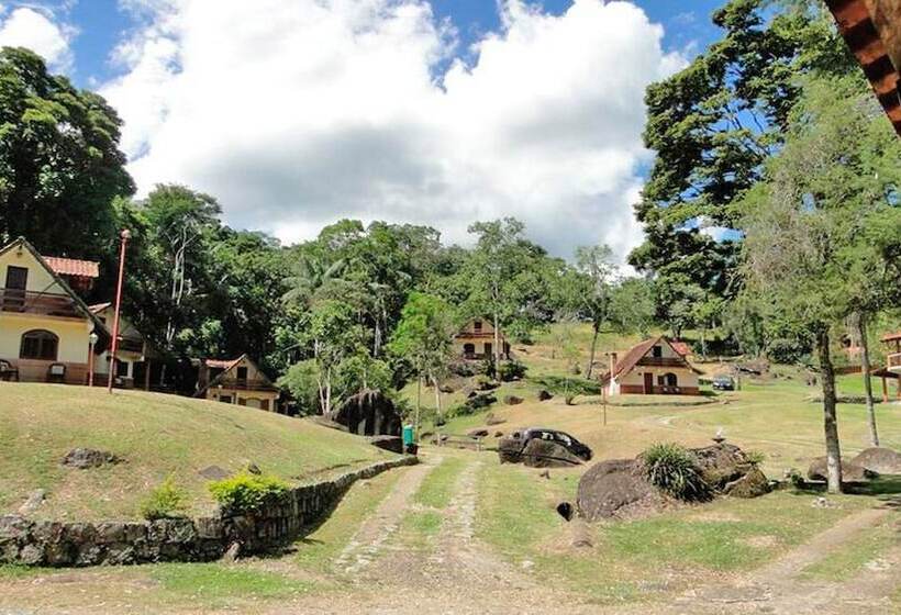 هتل Chalés Terra Nova