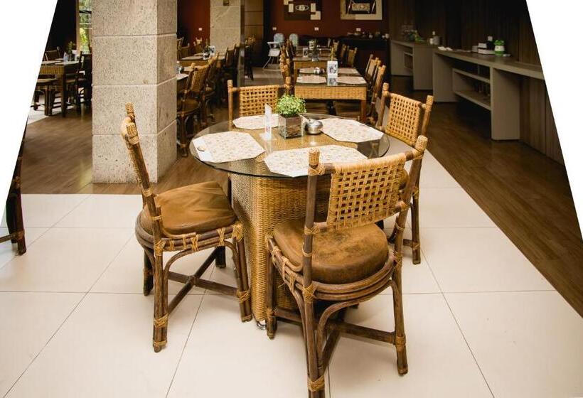 Class Hotel Passos