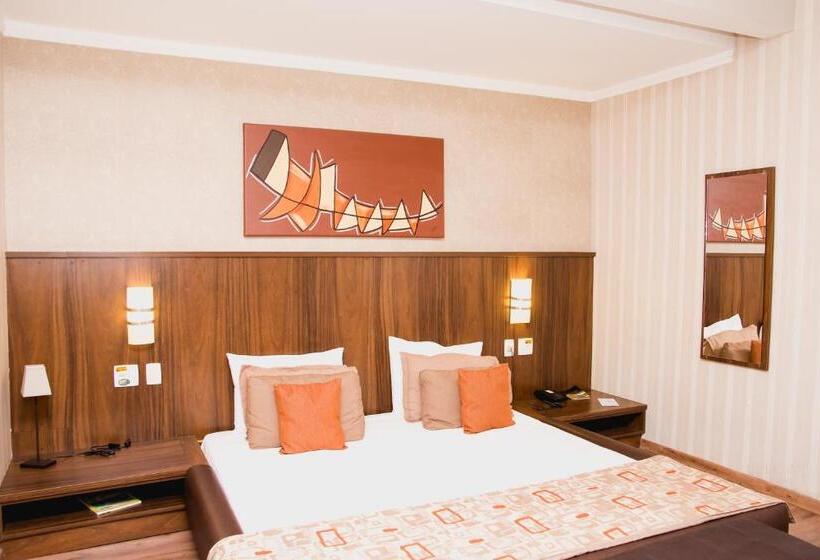 Class Hotel Varginha