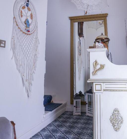 酒店 Dantela Butik