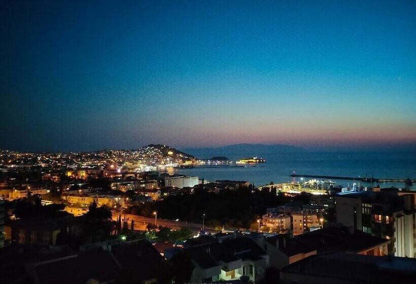 ホテル Demir Suit