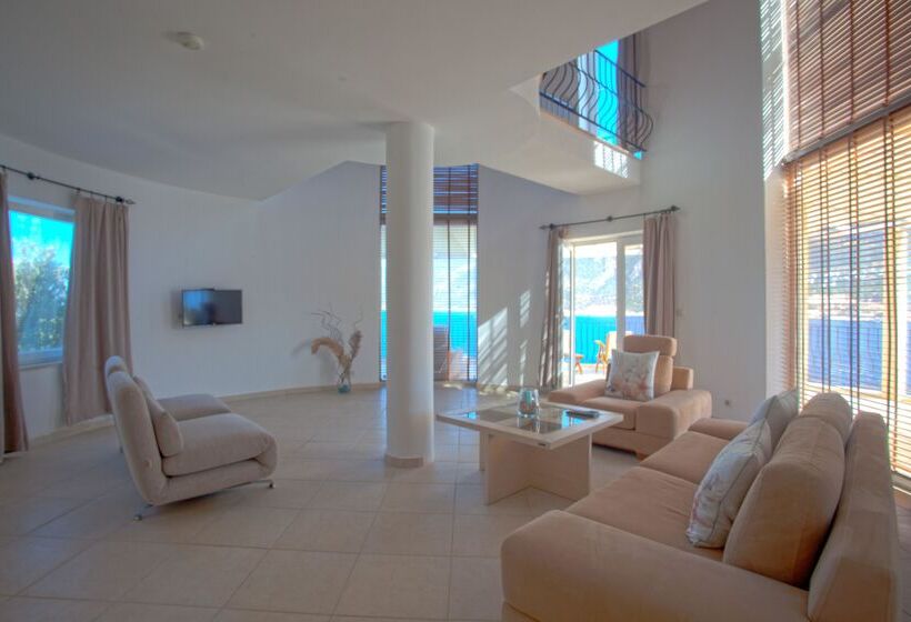 Mekvin Hotels Deniz Feneri Lighthouse