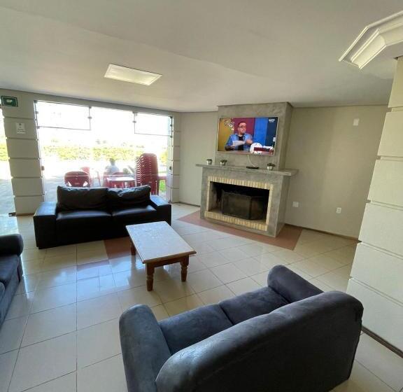 Отель Executivo Park