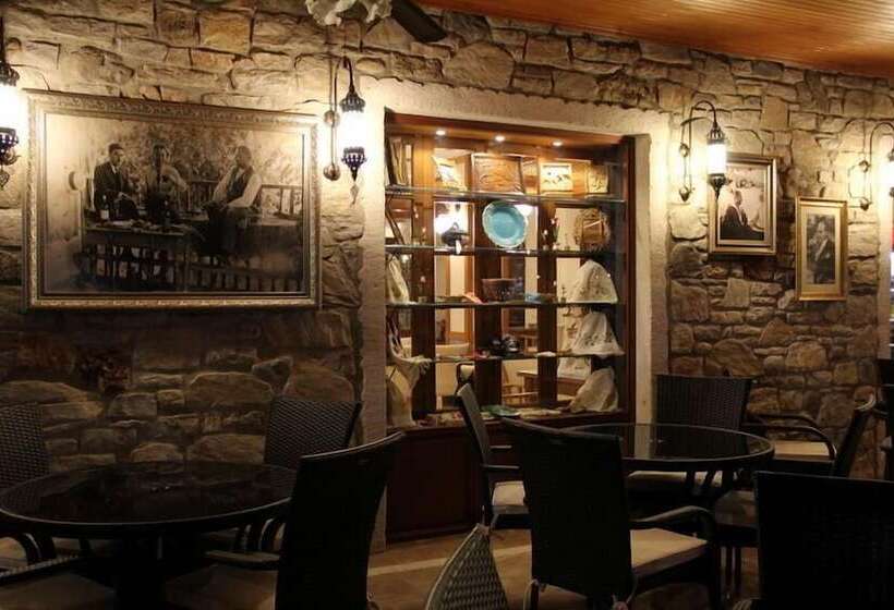 فندق Konak Tuncel Efe